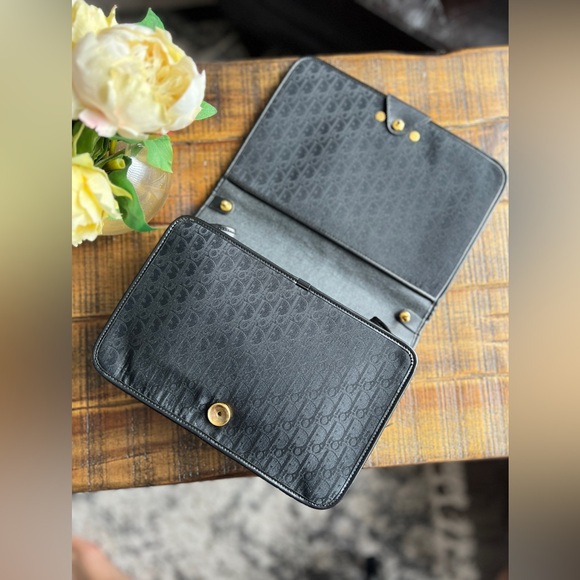 SOLD ❌ Vintage Dior Trotter Clutch with COA - Picture 4 of 12